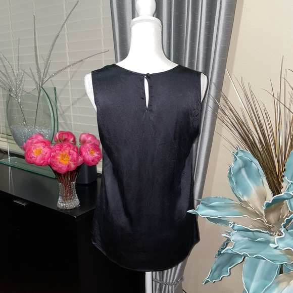 GNW silk black sleeveless blouse - Picture 5 of 10